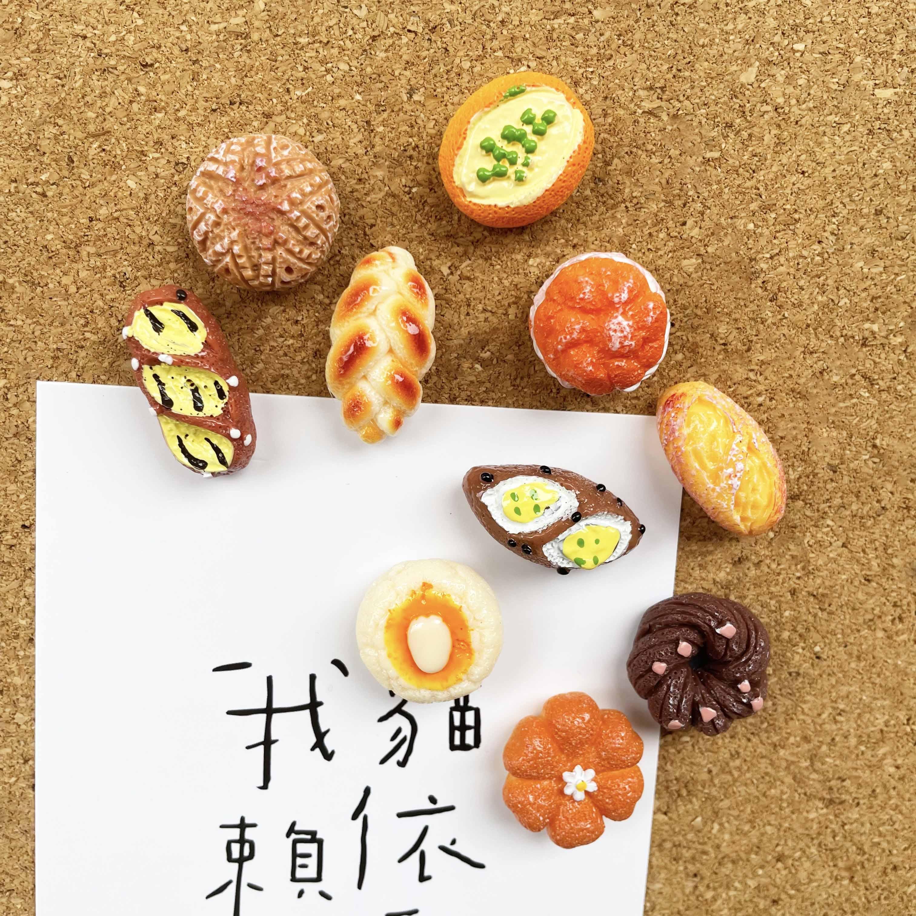 10个装仿真碱水面包图钉