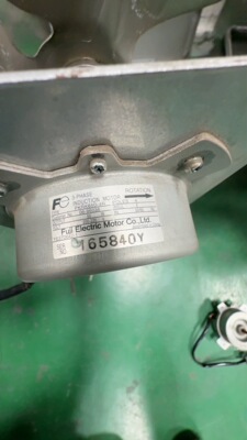 适用干燥冷却机电机PKRK65D-4R 3-PHASE 0YY840Y散热电机马达全新