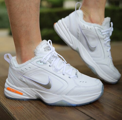 Nike Air Monarch 4 Snow Day 牛皮革 低帮 老爹鞋 男女同款 雪天