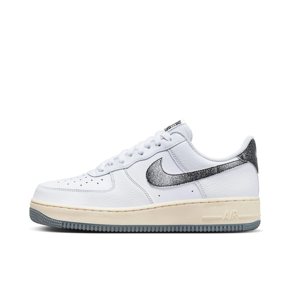 Nike Air Force 1 空军一号 板鞋 轻便舒适百搭耐磨 白色/得远仓