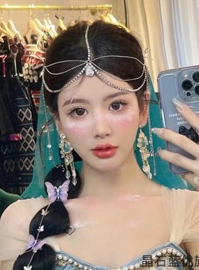 童女西域流苏额饰钱币少