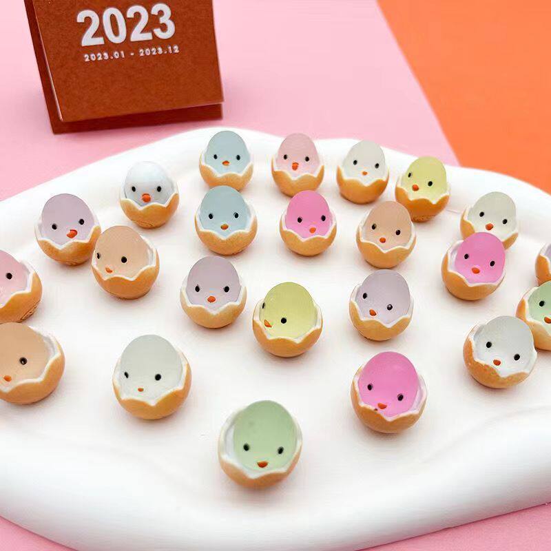 迷你皇冠鸡可爱装饰配件摆件饰品夜光发光卡通鸡蛋破壳小鸡