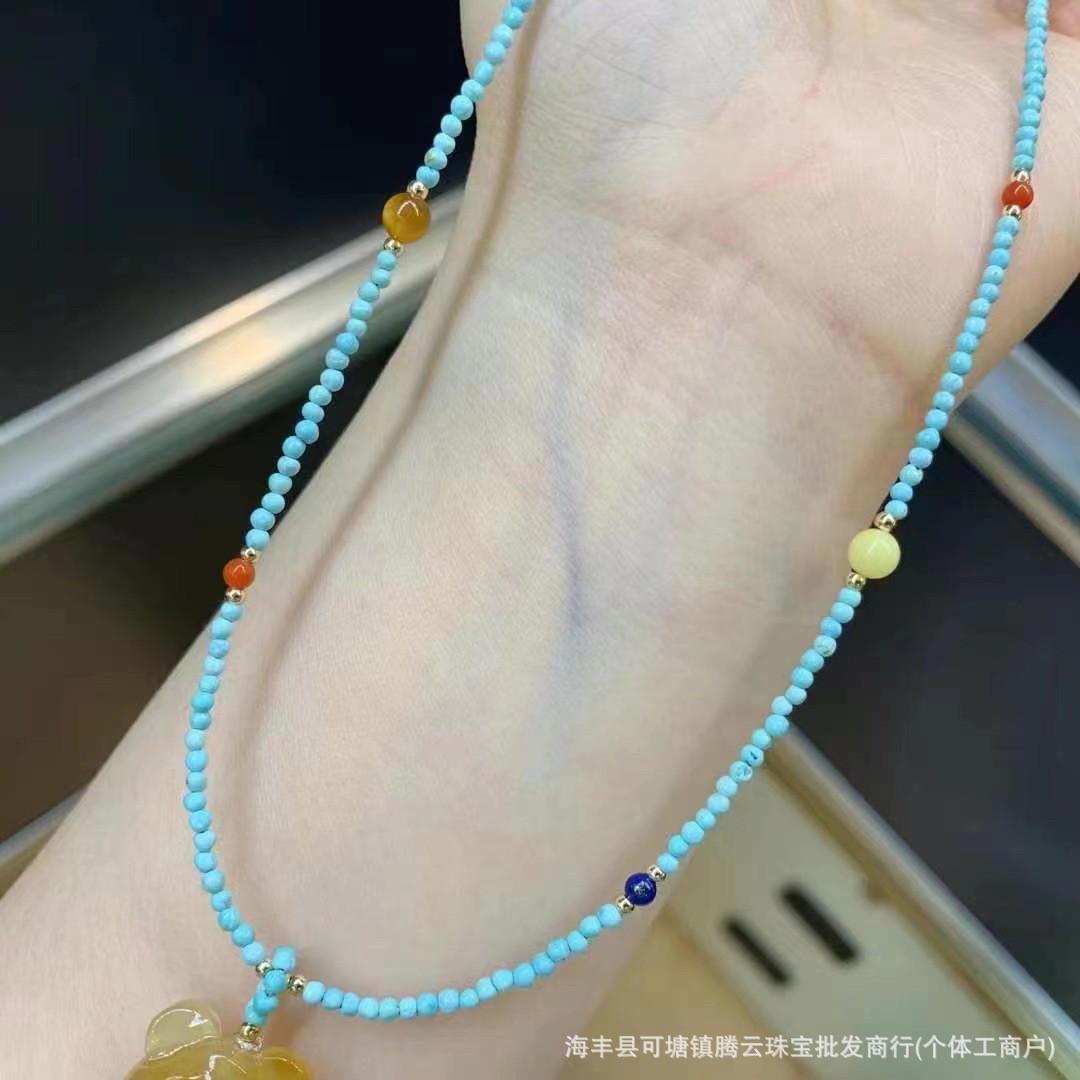 天然蜜蜡俄料暴力熊吊坠项链鸡油黄蜡质浓郁搭配绿松石链女款项饰