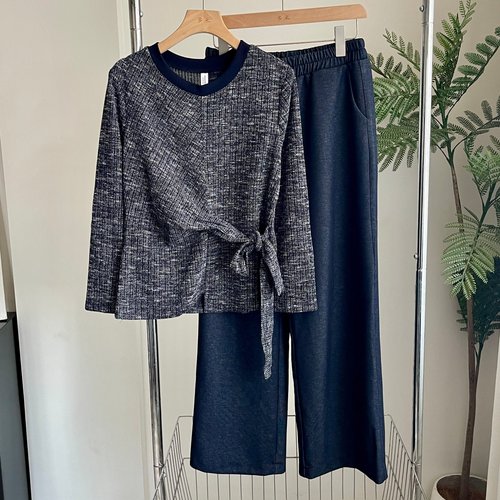 年轻妈妈装减龄小衫阔腿裤两件套