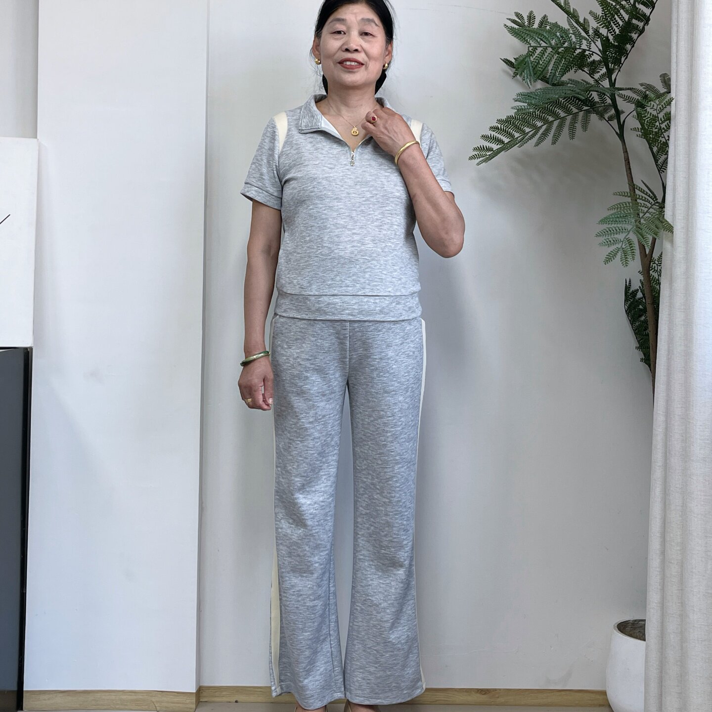 中年女装妈妈夏装休闲运动套装女