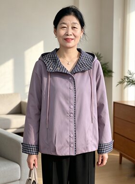 中年妈妈秋装休闲风衣连帽外套女