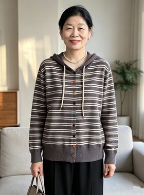 连帽条纹针织开衫女中老年妈妈装