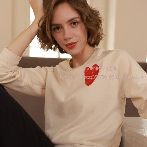 复古纯棉爱心印花宽松插肩袖卫衣