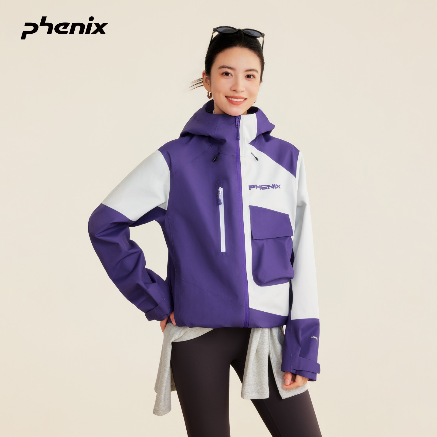 phenix户外3L全压胶防风冲锋衣女图片