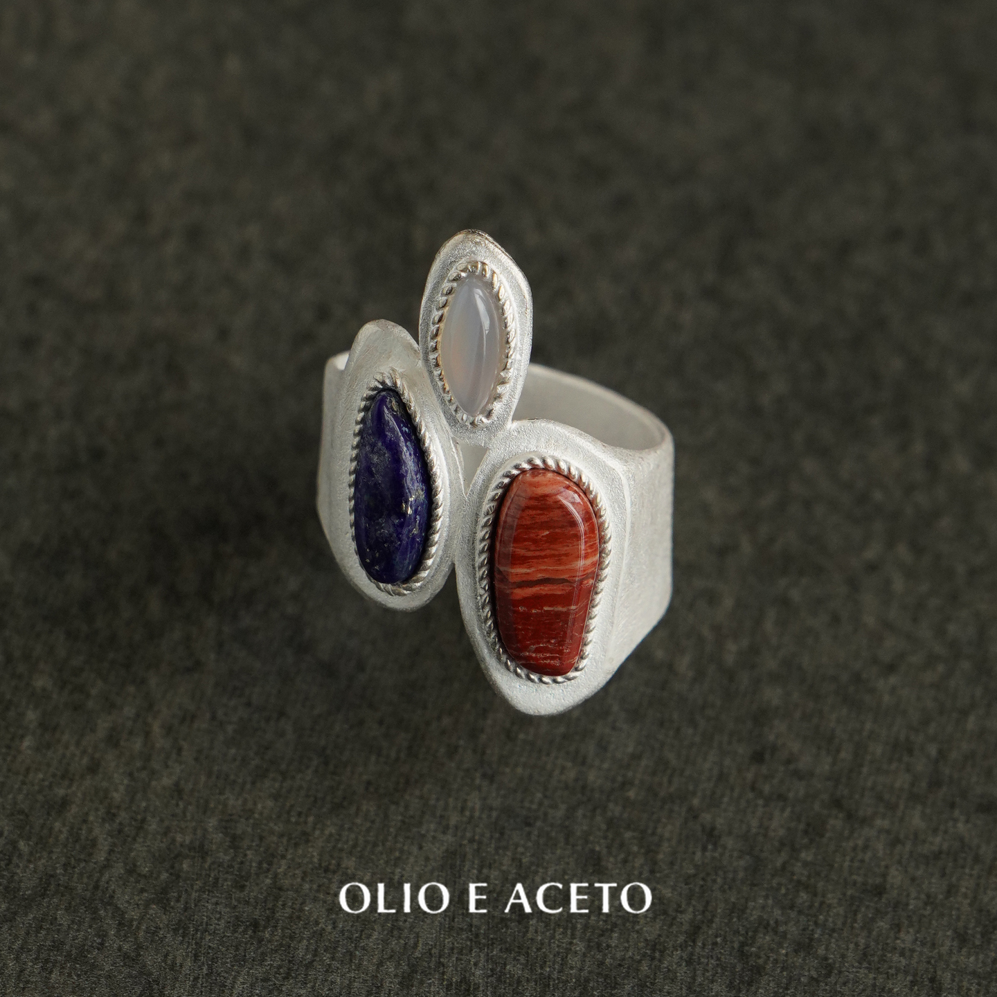 OLIOEACETO纯银三色花丛戒指