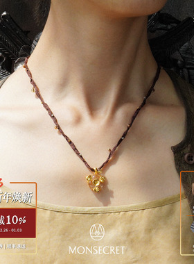 MONSECRET花卉吊坠缎带项链