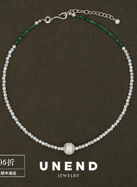UNEND翠印Script项链