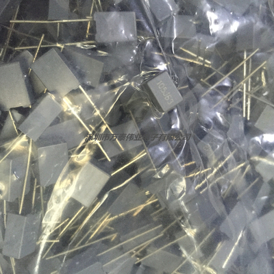 法拉CL23B灰色校正63V105J P5MM 校正方块电容器