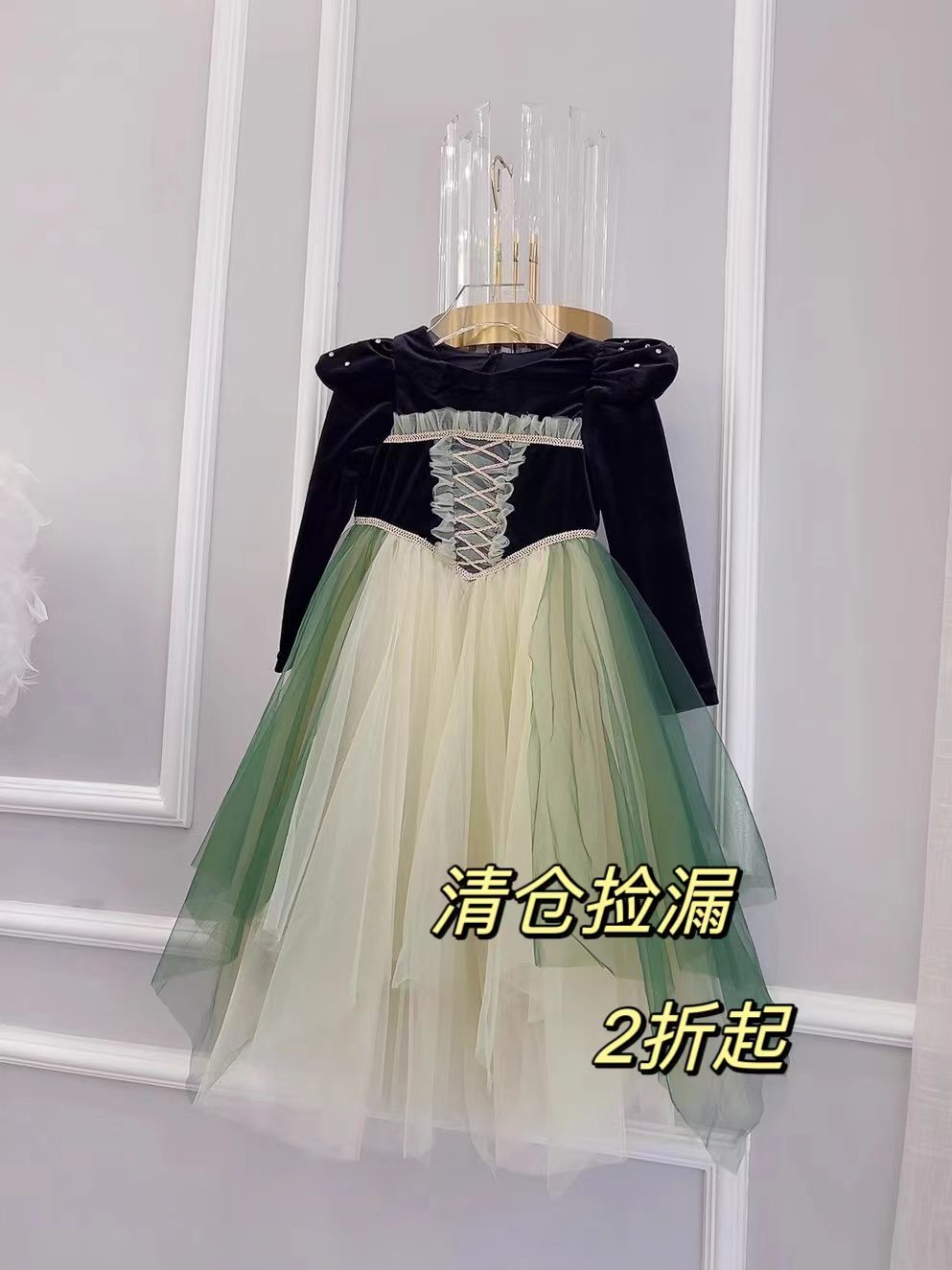 特价捡漏清仓秋冬女童洋气连衣裙公主裙宝宝上衣短裤百搭裤子套装