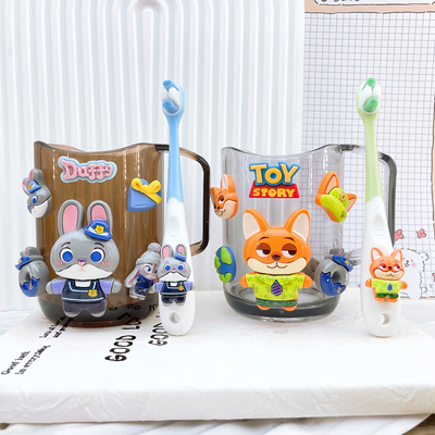 疯狂动物城儿童漱口杯宝宝牙杯婴幼儿牙刷牙缸兔子朱迪壁挂刷牙杯