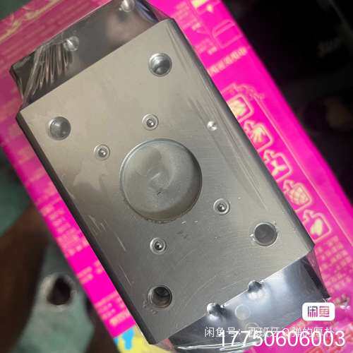 JRT夹爪气缸，型号AF02-30A，几乎，件。