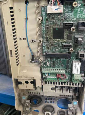 安川变频器L1000A电梯CIMR-LB4A0031FAC，