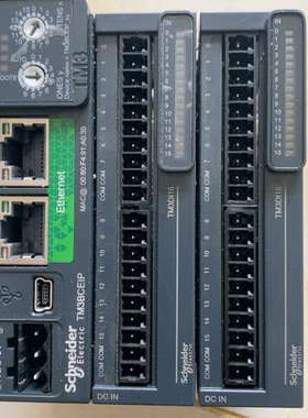 PLC TM3BCEIP+TM3DI16的两个，正常