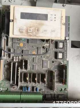 LENZE 8602HP 控制器，适合需要更换或备件使用