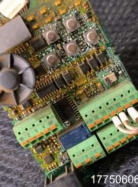 BC186A830G54，三菱D740主板，7.5KW。