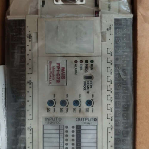 NAIS FP1-C72CT-02 PLC控制器，型号AFP