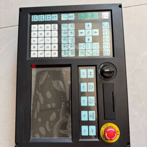 南京兴强数控系统 XQ-100XT功能包好实拍图。600邮