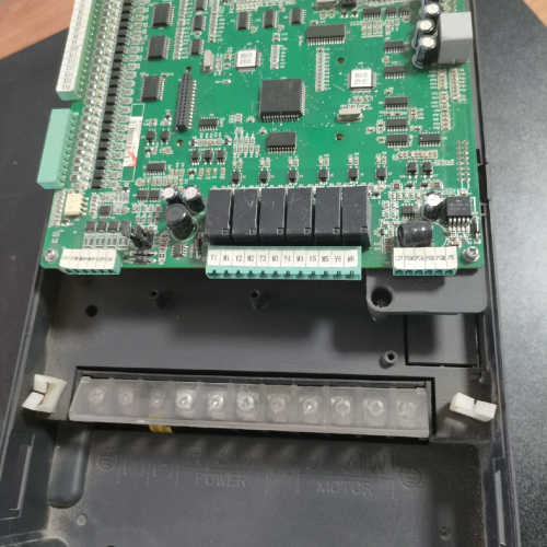 L1-B-4007   7.5kw  3phAC380V