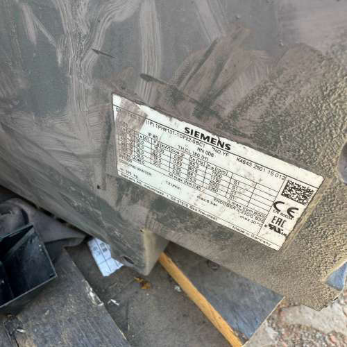 电机1PH8131-1DF22-0BC1，