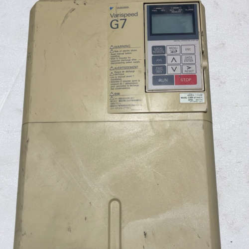 安川变频器CIMR-G7A4011一台 11kw带PG-B2
