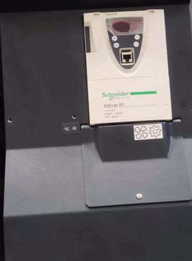 变频器110KW，ATV61HC11N4 拍