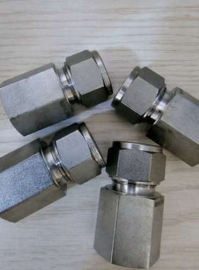 世伟洛克SS-14M0-7-8RG压力表用卡套管头, 内螺