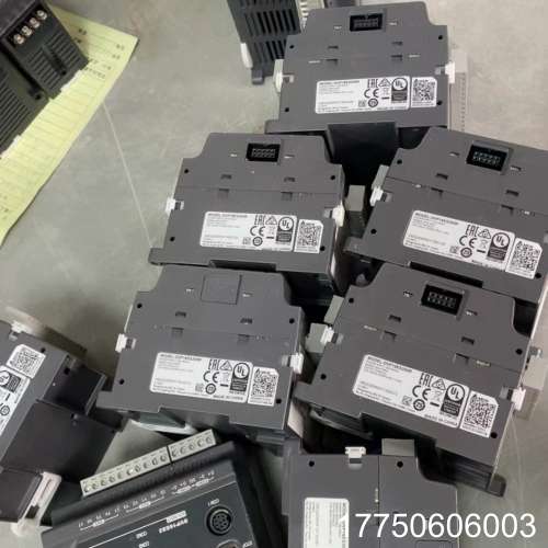 台达PLC DVP16ES200R 件，成色漂亮，端