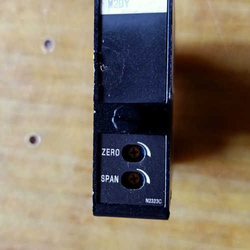 爱模信号隔离器M2DY-24A-M/N 有一只128，