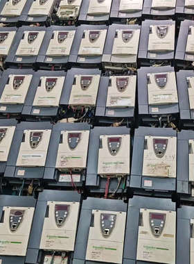 变频器ATV71HU55N4Z   5.5KW/380