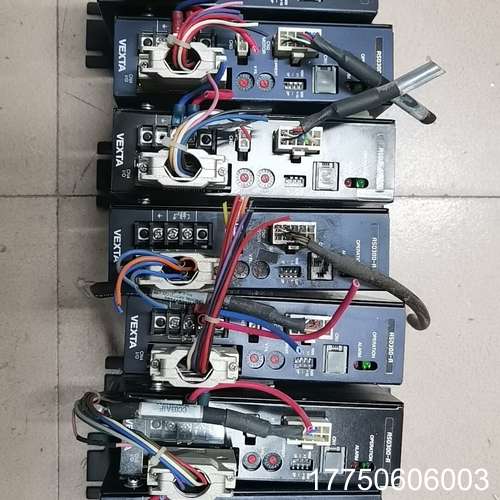 VEXTA东方驱动正品配件，型号ASD30D-A，功