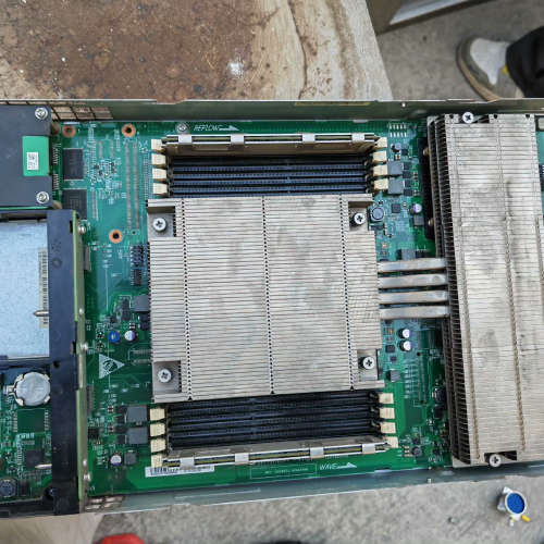 华为华为5500V3 控制器  主板STL2SPCA，邮