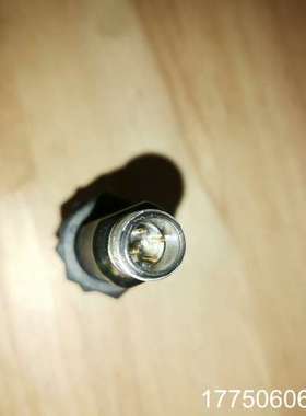 巴鲁夫光电传感器 BOS00JJ