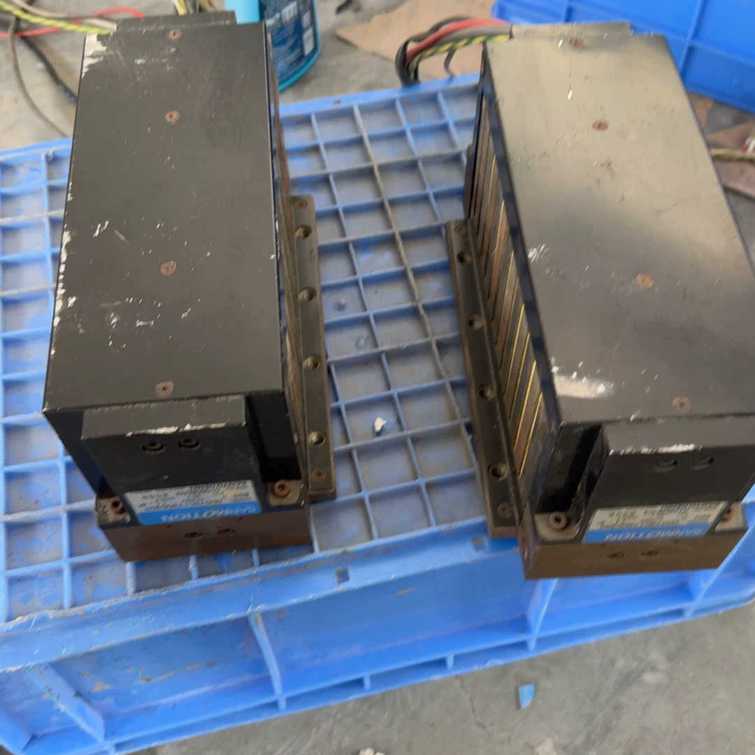 DD075C1Y2DC300