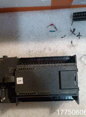 plc cpu224xp，继电器的，外壳破损，没有线