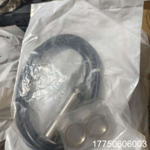 西克sick传感器IM18-08PS-ZW1未拆封，有十