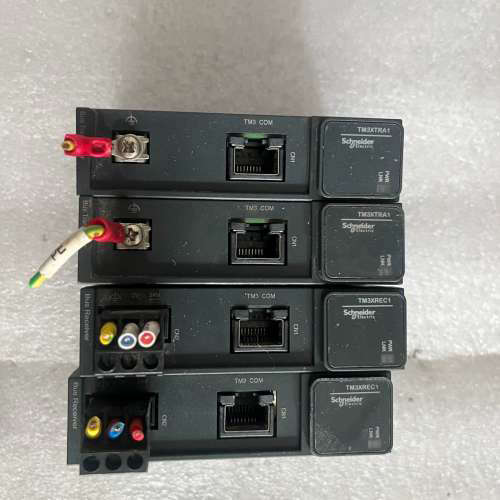 plc，tm3xrec1两个，tm3xtra1两个。成