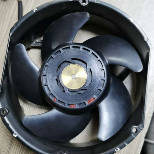 丹佛斯变频器原机风扇SanAce172W，9WG5748