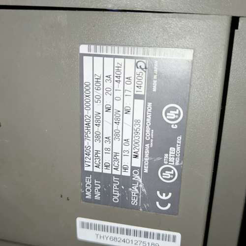 明电舍VT240S变频器，380-480V三相，输入输