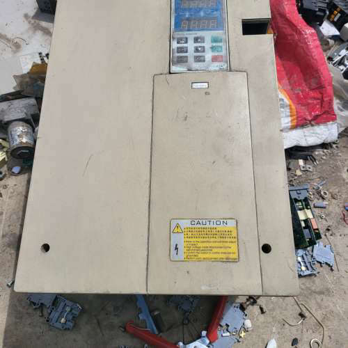 普传PI7100变频器 30KW三相 功能完好 地座全断了