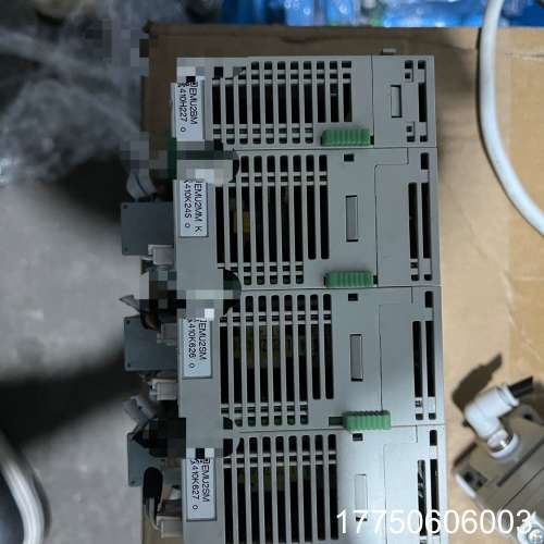 MITSUBISHI三菱PLC程序控制器EMU2系列