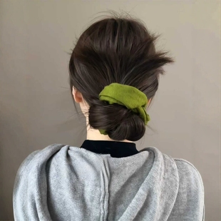 秋冬氛围感低丸子头韩系简约大肠发圈高级感头绳饰品气质2026新款