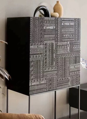 比利时实木边家具电视柜奢柚木柜轻印尼雕花柜表情北欧进口餐玄关