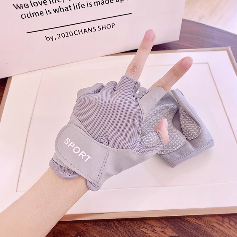 健身手套男女运动半指防起茧骑行器械训练单杠引体向上壶铃薄透气