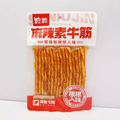 路路麻辣素牛筋够麻够辣够入伍100克包根根入味调味面筋制品零食