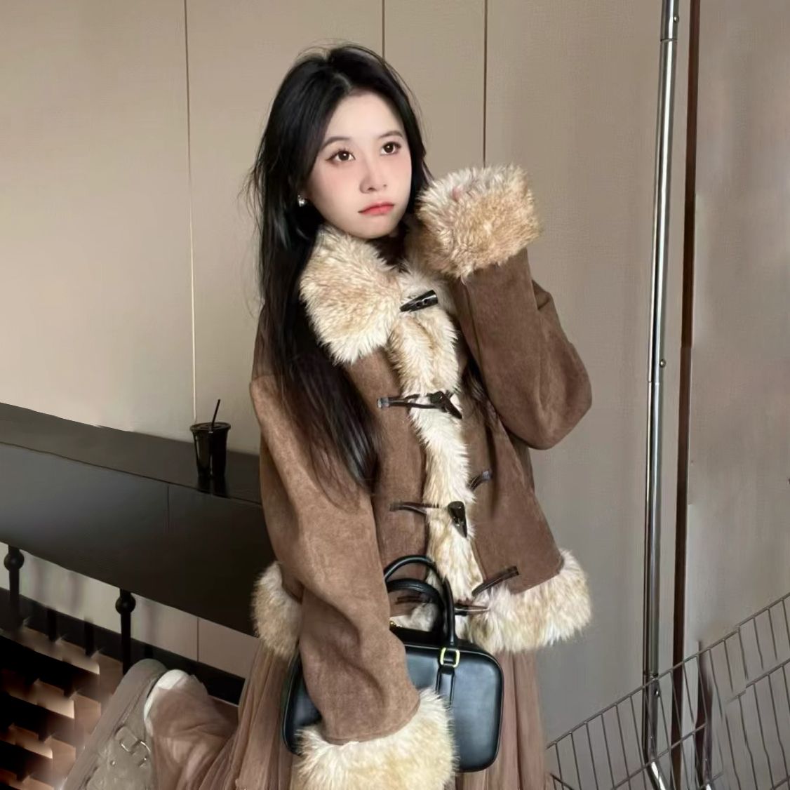 轻奢风毛毛领短外套棉衣